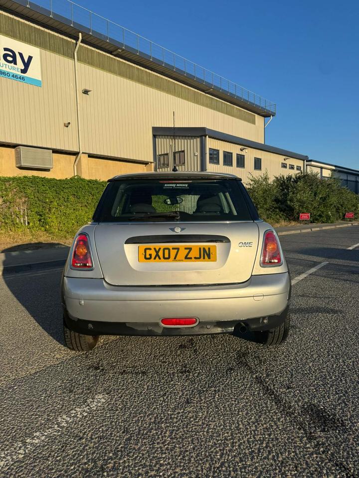 MINI Hatch - 1.4 One Euro 4 3dr - MOT UNTIL 18TH NOV 2025 - Image 11