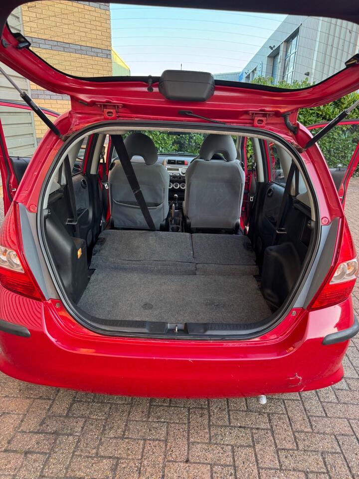 Honda Jazz - 1.4 i-DSI SE 5dr - Full Main dealer service histo - Image 18