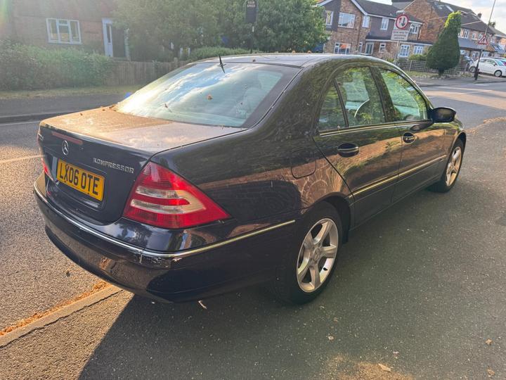 Mercedes-Benz C Class - 1.8 C200 Kompressor Avantgarde SE 4dr - Image 3