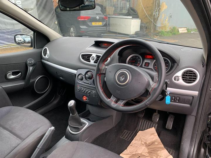 Renault Clio - 1.2 TCe 16v Dynamique S 3dr - LONG MOT,12 MONTHS AA COVER - Image 30