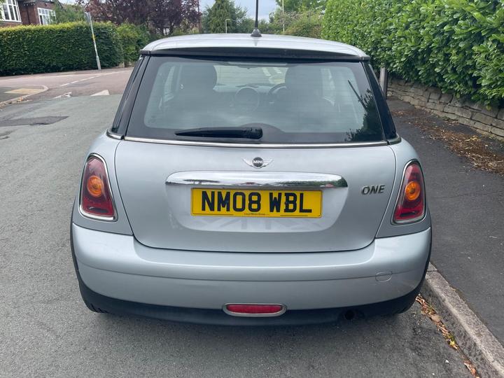 MINI Hatch - 1.4 One Euro 4 3dr - Full MOT 2 Remote Keys - Image 5
