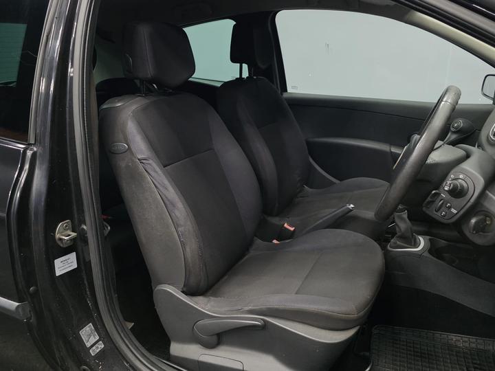 Renault Clio - 1.5 dCi Dynamique S 3dr - NEW ARRIVAL DELIVERY AVAILABLE - Image 16