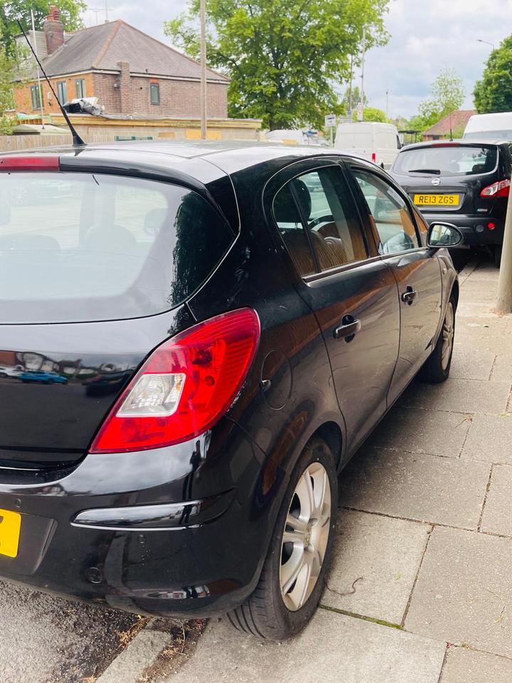 Vauxhall Corsa - 1.3 CDTi ecoFLEX SE 5dr (a/c) - PARKING SENSORS HTD SEATS 35T - Image 16