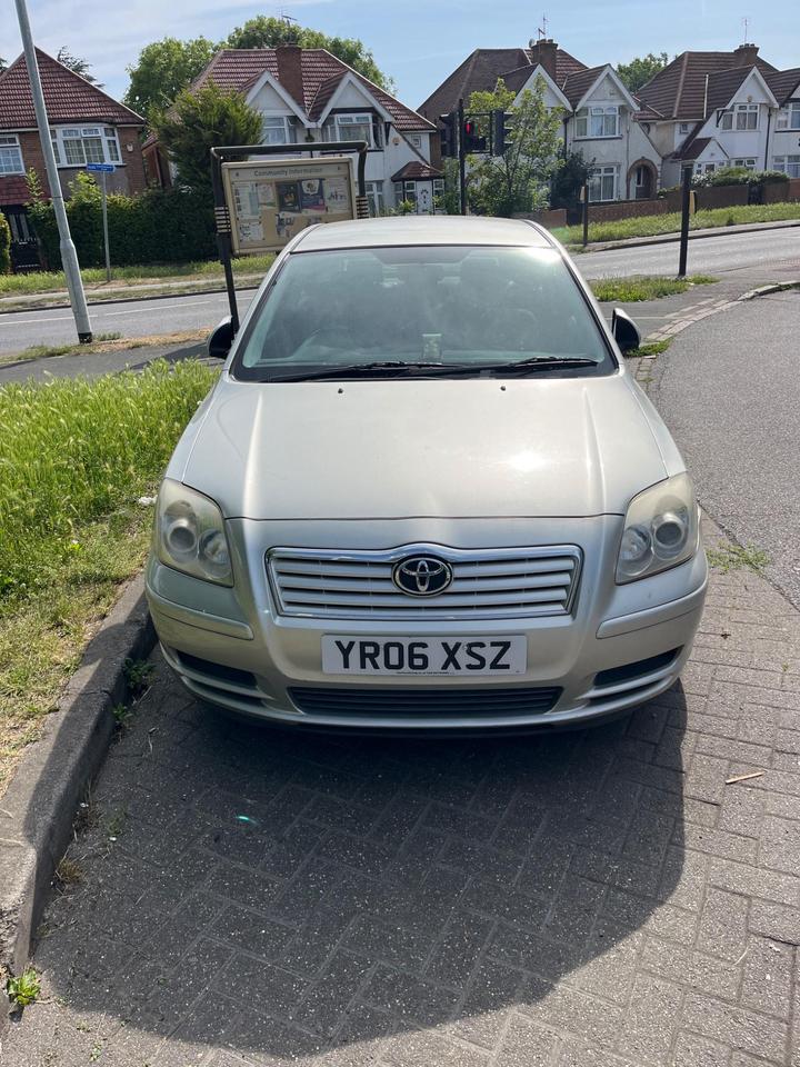 Cheap Toyota Avensis - 1.8 VVT-i T3-S 5dr - Long Mot Until March 2026 for sale in West Drayton, Greater London