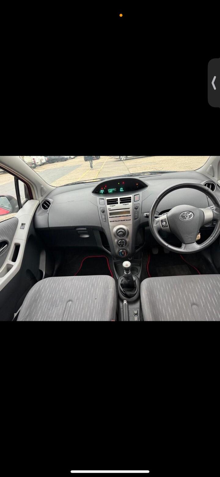 Toyota Yaris - 1.33 Dual VVT-i TR Euro 4 (s/s) 5dr - Affordable, Best for delivery - Image 8