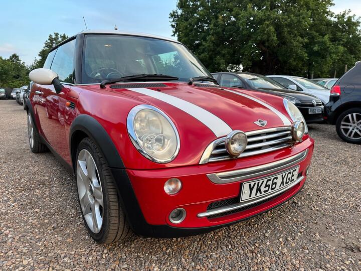 MINI Hatch - 1.6 Cooper Euro 4 3dr - Alloys,A/C,Low Mileage,Tax&Ins - Image 14