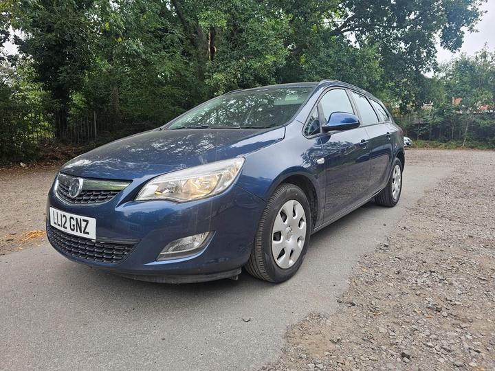 Cheap Vauxhall Astra - 1.6 16V Exclusiv Sports Tourer Euro 5 5dr - FSH! C.Belt + Pump 2025 for sale in Scunthorpe, Lincolnshire