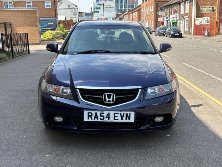 Cheap Honda Accord - 2.4 i-VTEC Executive 4dr - Cream Leather interior 🔥 for sale in Luton, Bedfordshire