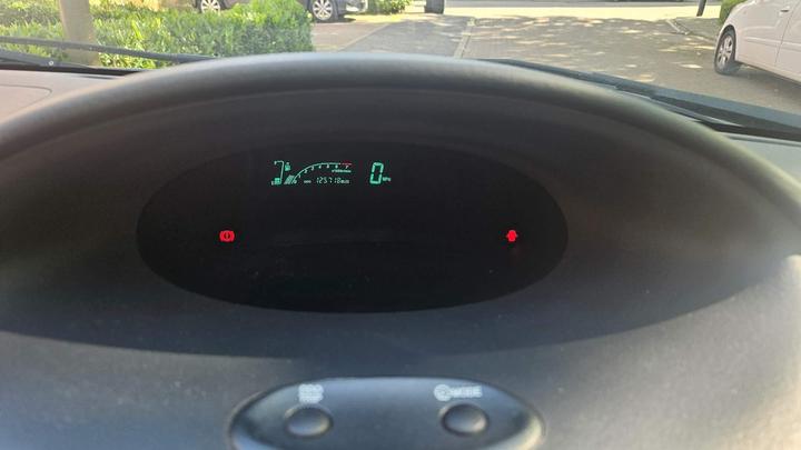 Toyota Yaris - 1.3 VVT-i Blue 5dr - Image 8