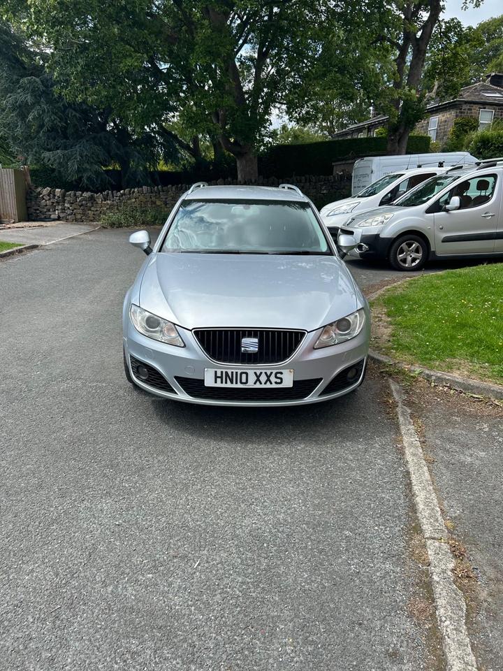 Cheap SEAT Exeo - 2.0 TDI CR SE Lux Sport Tourer Euro 5 5dr - 2 P/Owners - Excellent S/H for sale in Leeds, West Yorkshire