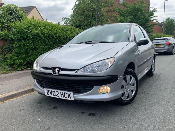 Cheap Peugeot 206 - 1.4 Quiksilver 3dr (a/c) for sale in Walsall, West Midlands