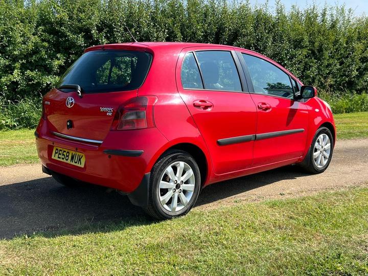 Toyota Yaris - 1.3 VVT-i TR 5dr - Runs and drives great - Image 9