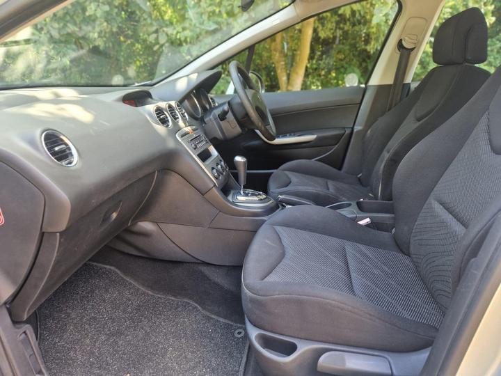 Peugeot 308 - 1.6 VTi S 5dr - New in stock and ready to go - Image 19