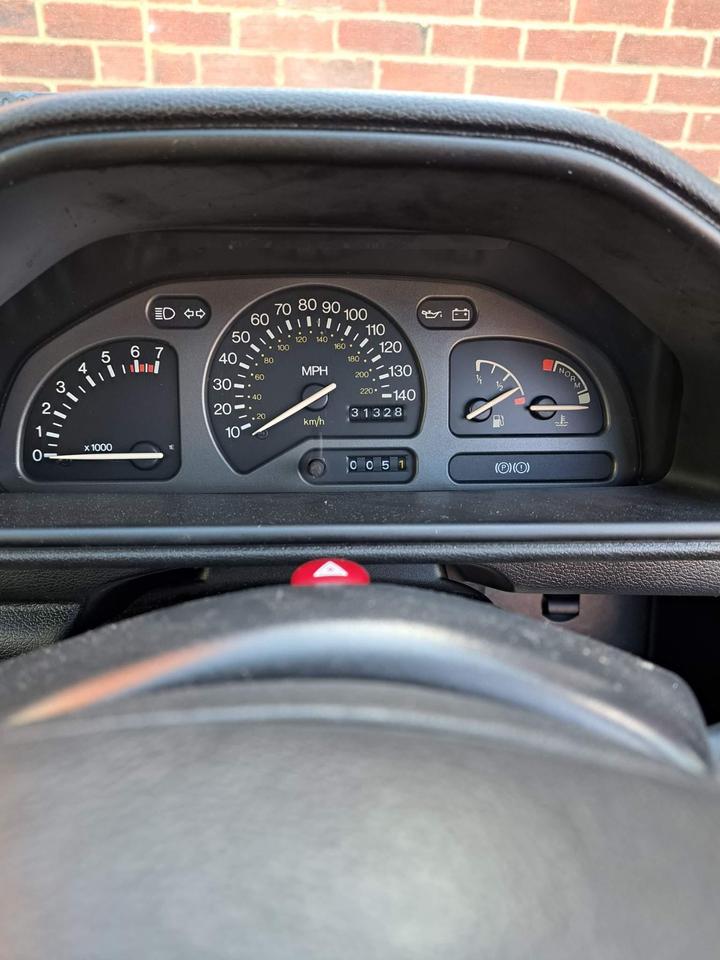 Ford Fiesta - 1.1 LX Hatchback 5dr Petrol Manual (49 bhp) - Project car. Low mileage - Image 4