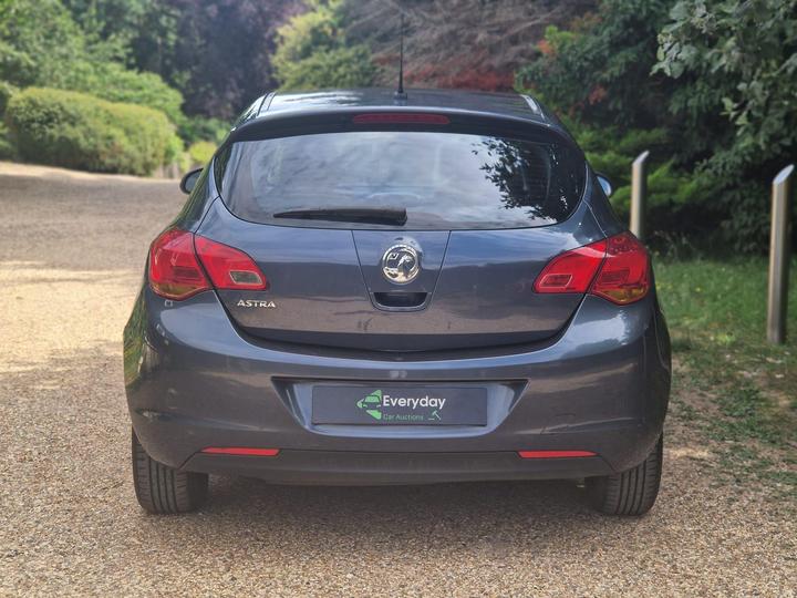 Vauxhall Astra - 1.4 16v Exclusiv Euro 5 5dr - New in stock and ready to go - Image 41