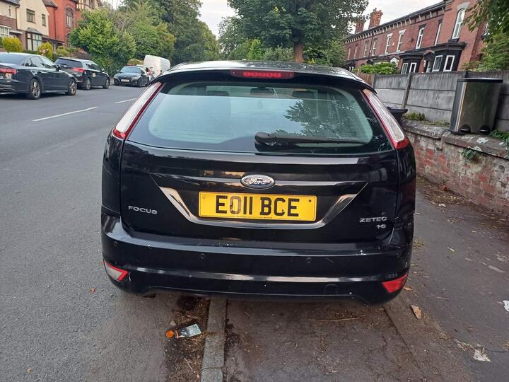 Ford Focus - 1.6 TDCi DPF Titanium 5dr - Image 19