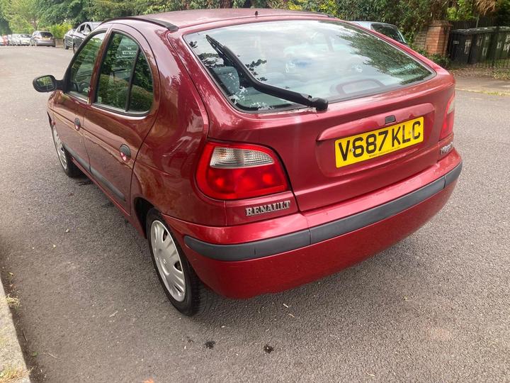 Renault Megane - 1.6 16v Alize 5dr - ulez 50k genuine year mot - Image 16