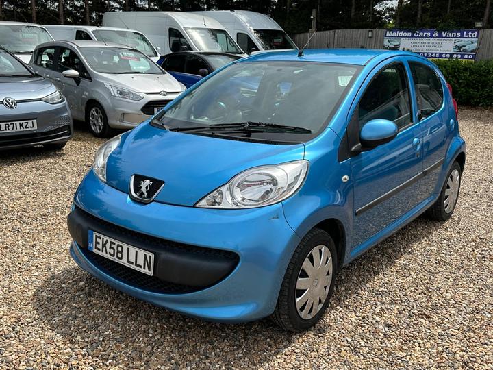 Cheap Peugeot 107 - 1.0 12V Urban Move Euro 4 5dr - PX TO CLEAR, QUICK SALE for sale in Maldon, Essex