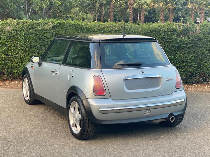MINI Hatch - 1.6 Cooper Euro 3 3dr - Image 13