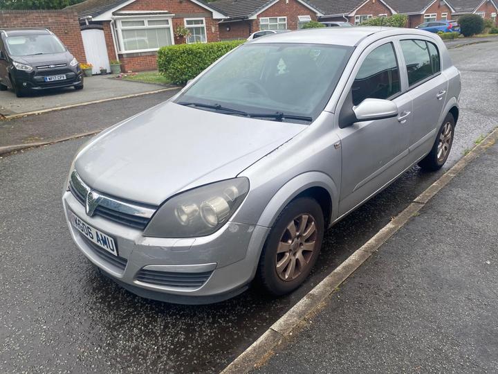 Cheap Vauxhall Astra - 1.8i 16v Club 5dr for sale in Warrington, Cheshire