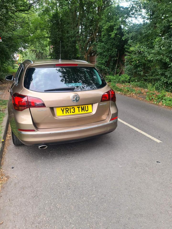 Cheap Vauxhall Astra - 2.0 CDTi SRi Sports Tourer Euro 5 (s/s) 5dr for sale in Solihull, West Midlands