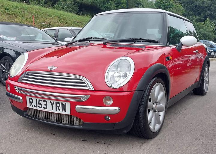 MINI Hatch - 1.6 Cooper Euro 3 3dr - Image 4