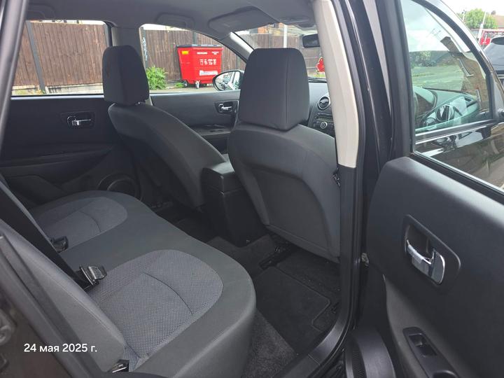 Nissan Qashqai - 1.6 Visia 2WD 5dr - No issues at all... - Image 4
