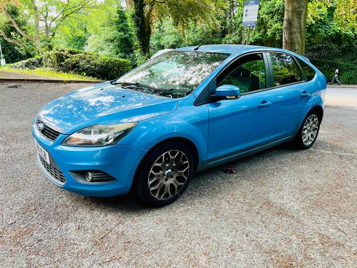 Ford Focus - 1.6 TDCi DPF Zetec 5dr - Image 7