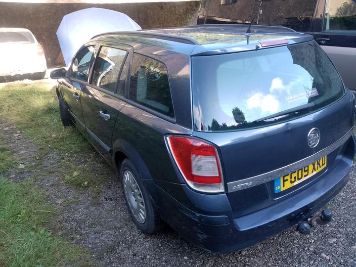 Vauxhall Astra - 1.7 CDTi ecoFLEX Life 5dr (a/c) - Image 10