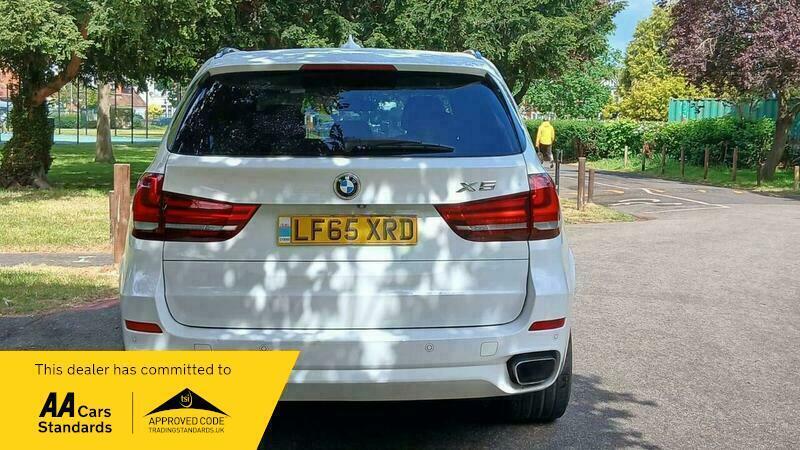 BMW X5 BMW X5 view 5