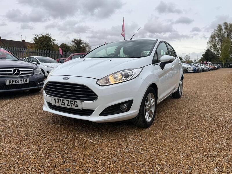 Ford Fiesta view 5