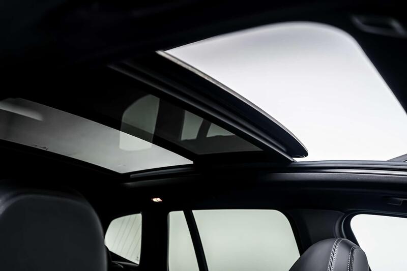 BMW X3 view 3