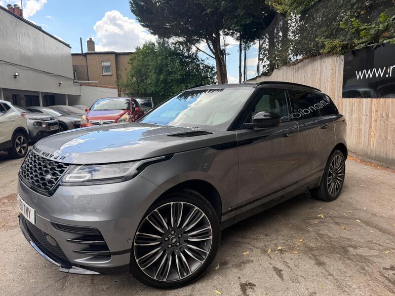 Land Rover Range Rover Velar view 3