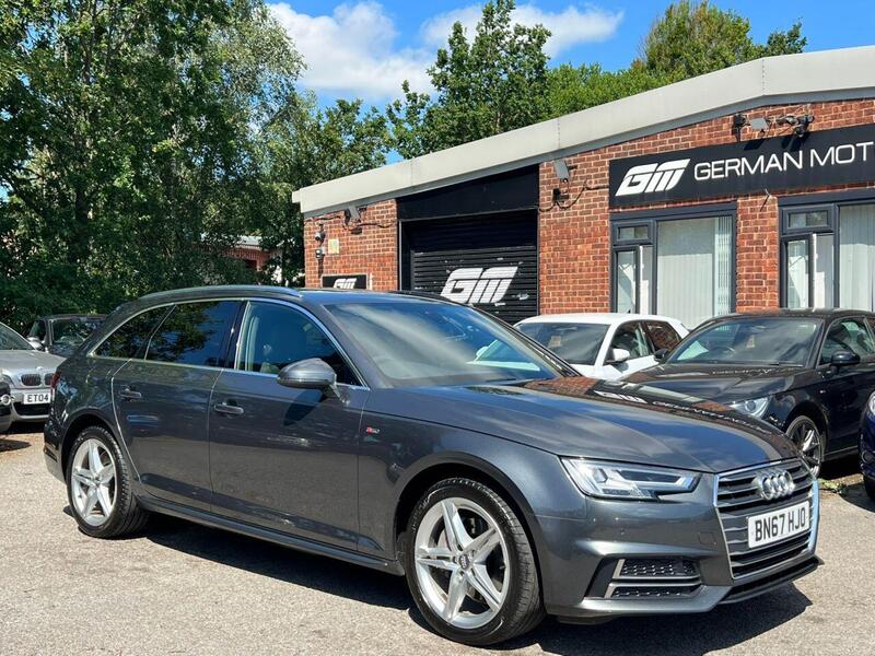Audi A4 Avant view 6