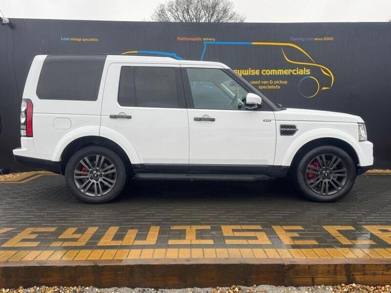 Land Rover Discovery view 6