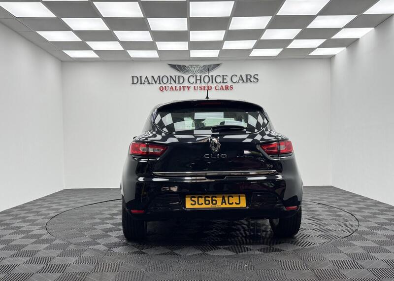 Renault Clio view 5