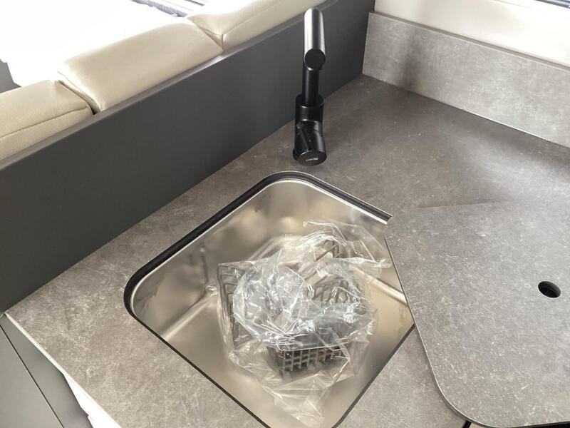 Auto-Trail F-Line F74 — image 11