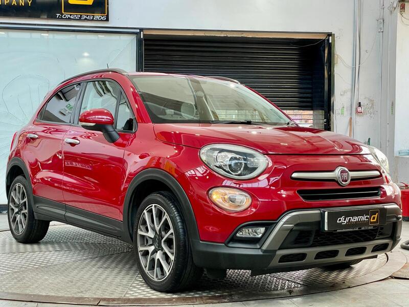 Fiat 500x view 2