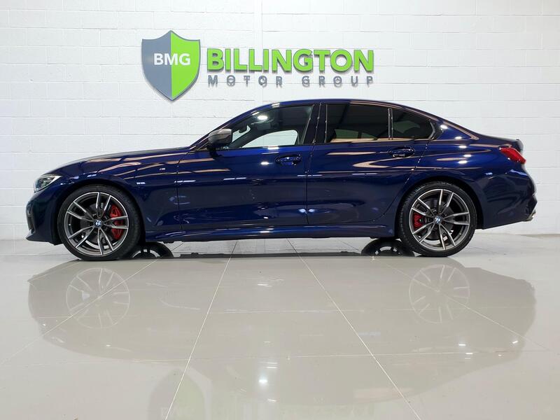 BMW 3 Series view 4