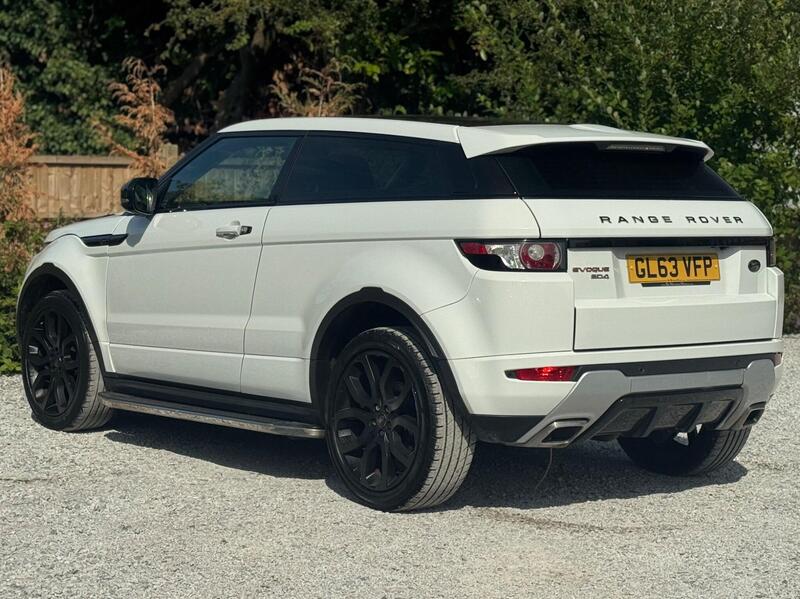 Land Rover Range Rover view 6