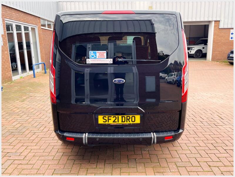 Ford Tourneo Custom view 28