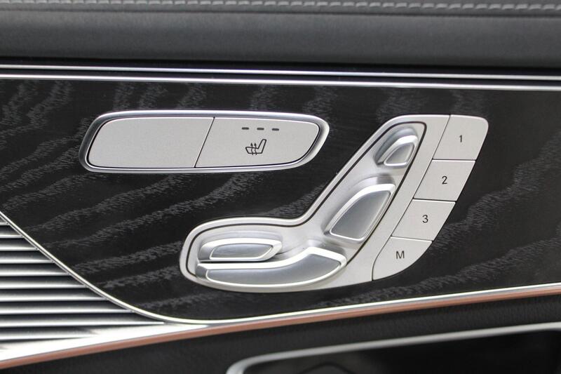 2022 Mercedes-Benz EQC in Blue — image 46 of 100