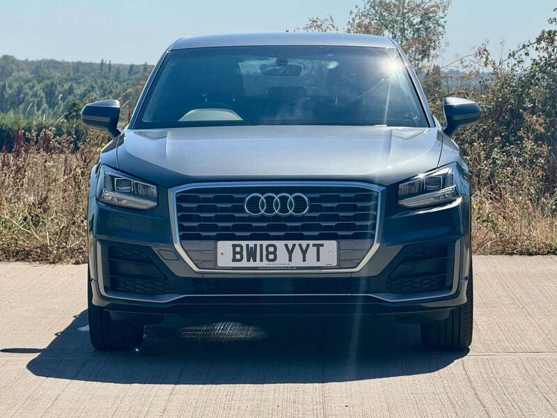 Audi Q2 view 4
