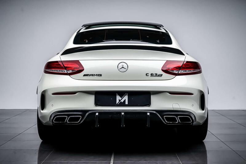 Mercedes-Benz C-Class view 4