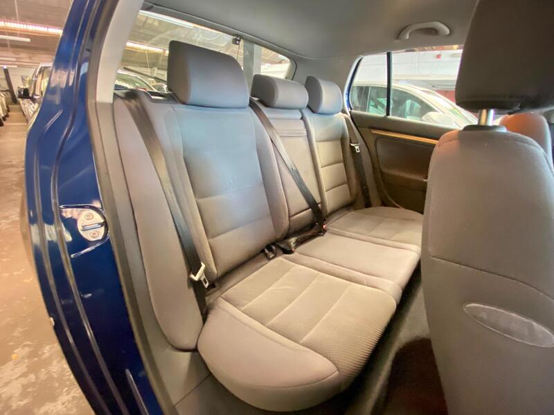 Volkswagen Golf view 7