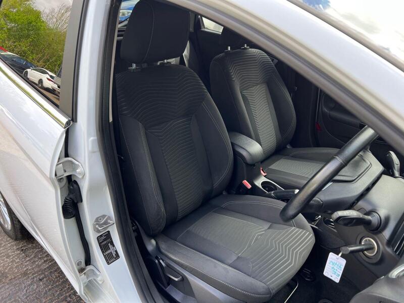 Ford Fiesta view 10