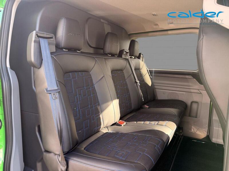 Ford Transit Custom view 6