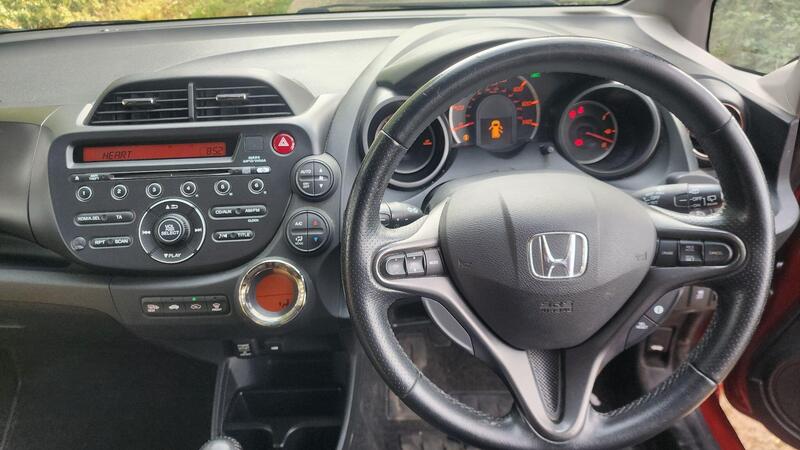 2015 Honda Jazz — photo 27