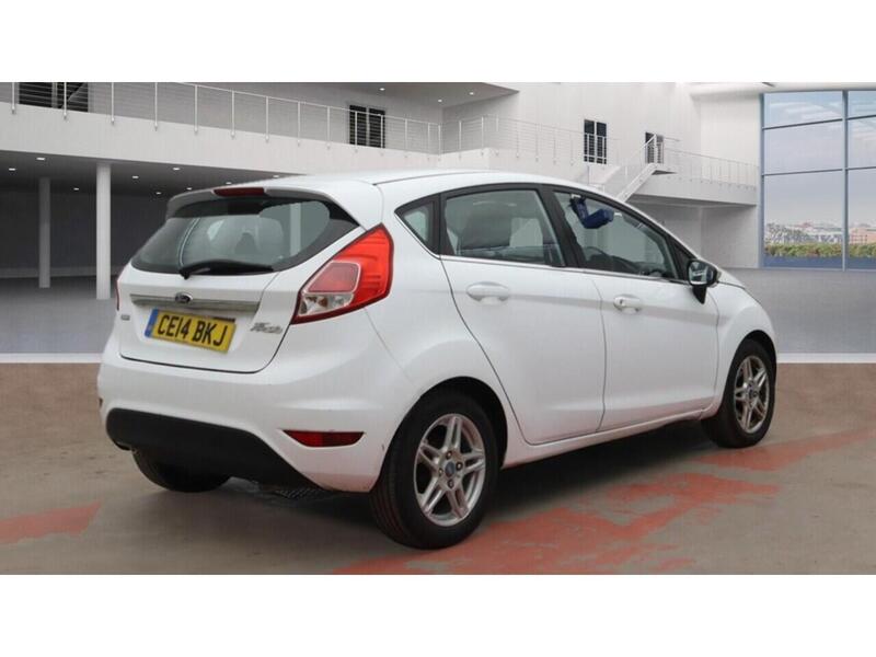 Ford Fiesta view 6