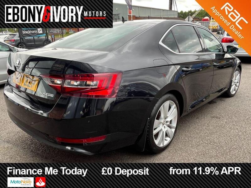 Skoda Superb view 5